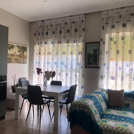 Διαμέρισμα For Rent Τίρανα